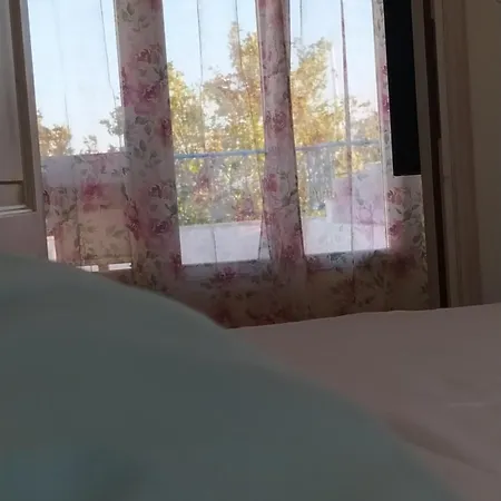 Emerald Blue مدينة سكياثوس